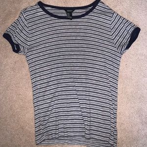 striped navy and gray tee!